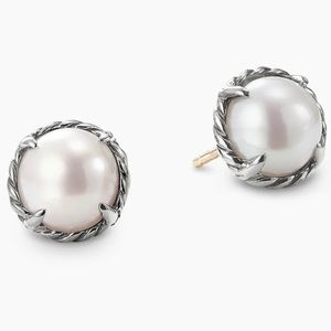 David Yurman Petite Chatelaine Stud Earrings
Sterling Silver with Pearls, 8mm